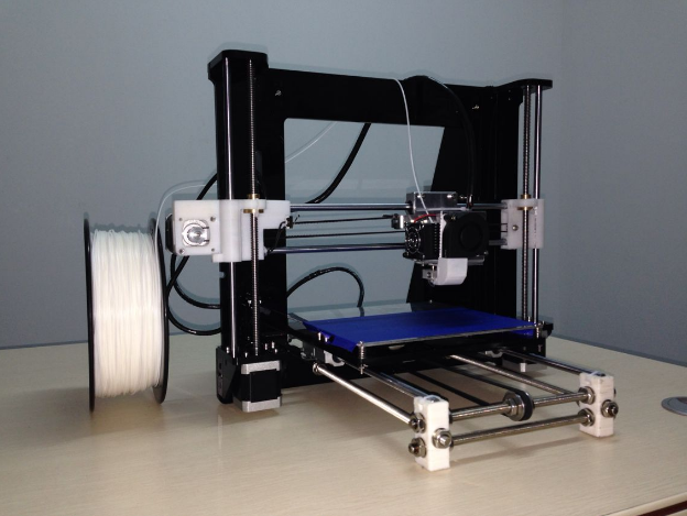 国产工业3D打印机和桌面级...